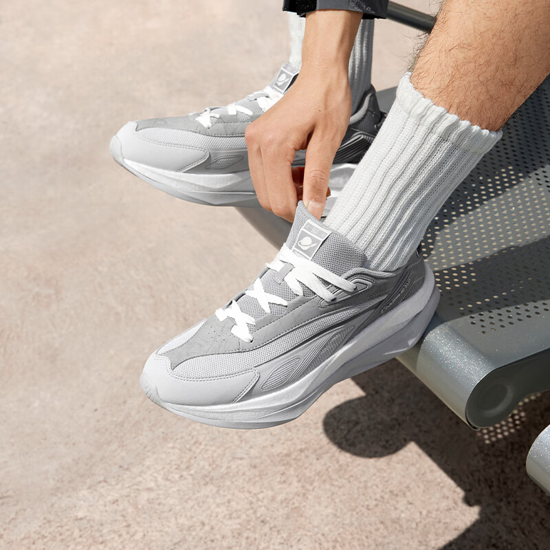 361 Degrees Men's Casual Shoes - Air Cushion Jogger Shoes Men review and price