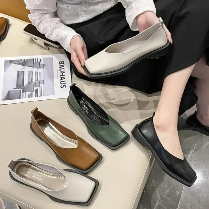 Roman Women Low Heel Pumps Lad - Sneakers review and price