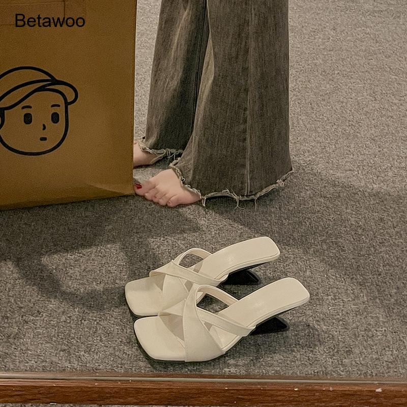 Women's Curved Block Heel Mule - Sandals review and price